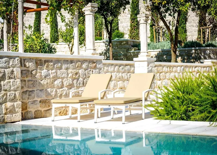 Luxury Dubrovnik Villa 6 Bedrooms Villa Gomila Perfect For Larger Groups Fantastic Sea Views Zaton