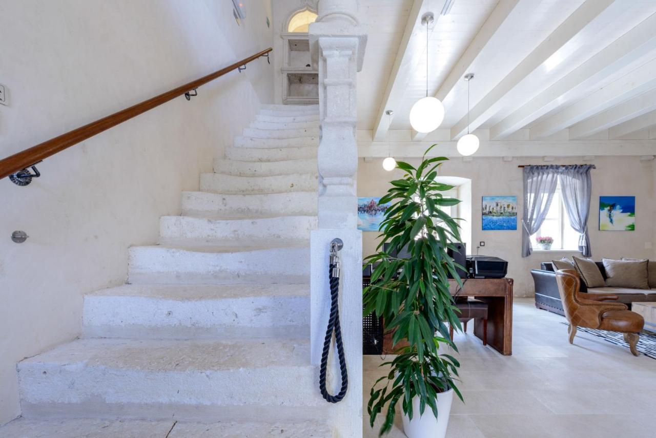 Luxury Dubrovnik Villa 6 Bedrooms Villa Gomila Perfect For Larger Groups Fantastic Sea Views Zaton