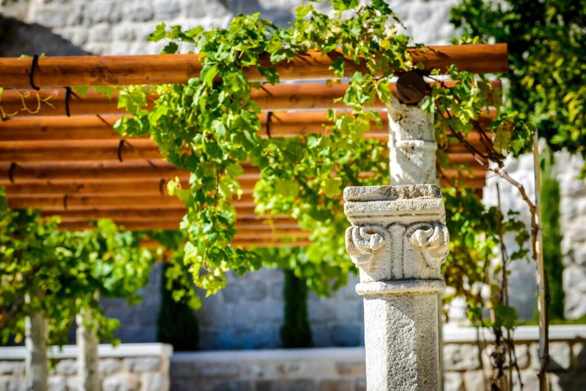 Villa Luxury Dubrovnik Villa 6 Bedrooms Villa Gomila Perfect For Larger Groups Fantastic Sea Views Zaton