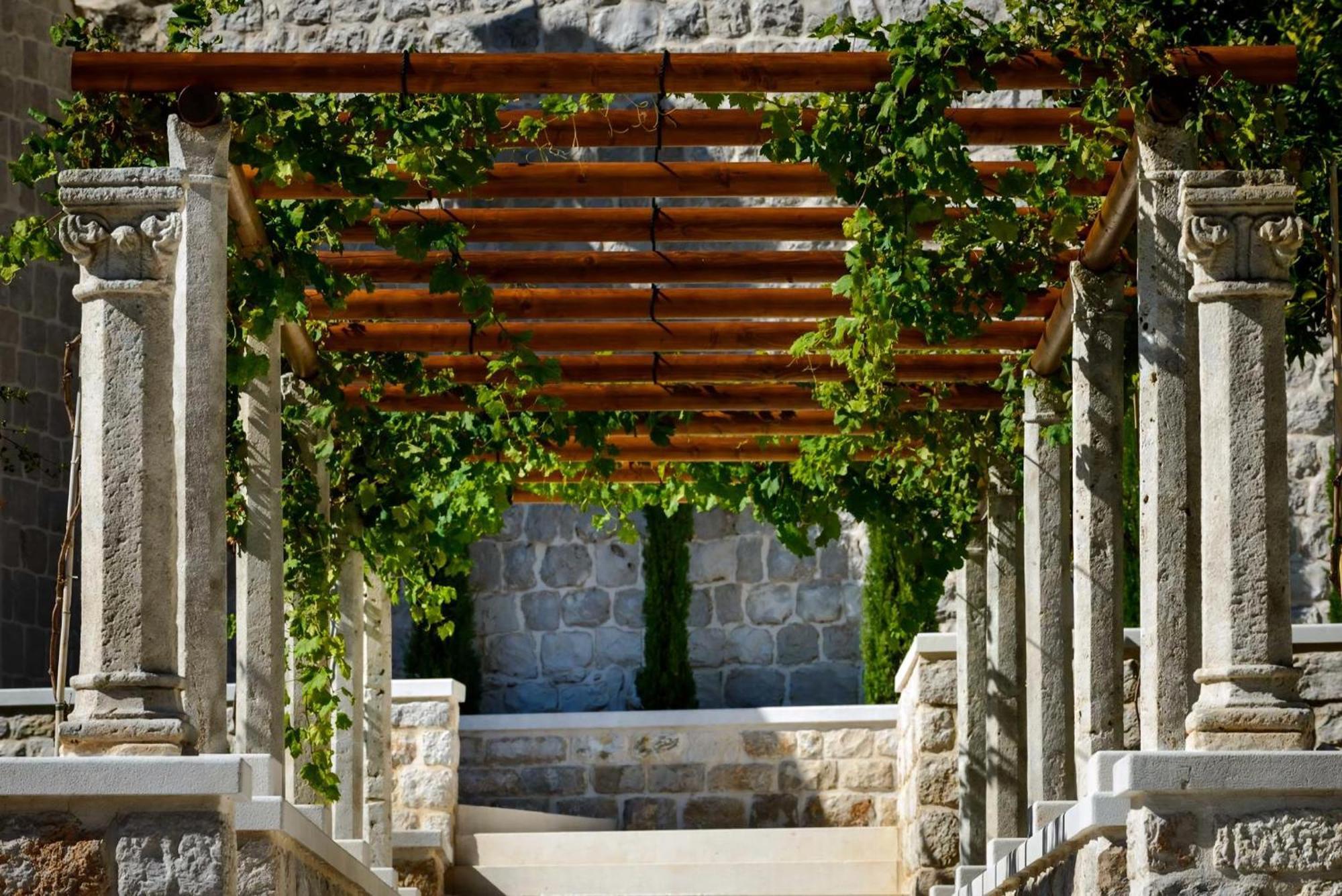 Luxury Dubrovnik Villa 6 Bedrooms Villa Gomila Perfect For Larger Groups Fantastic Sea Views Zaton
