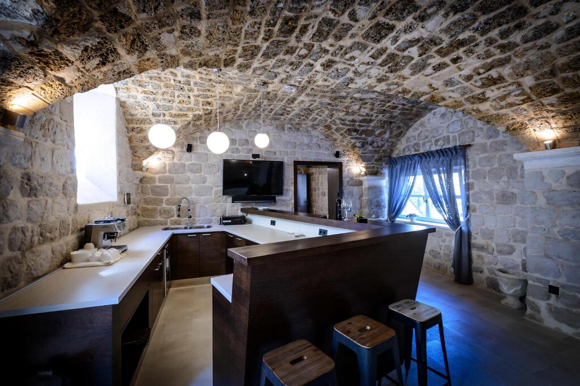 Villa Luxury Dubrovnik Villa 6 Bedrooms Villa Gomila Perfect For Larger Groups Fantastic Sea Views Zaton